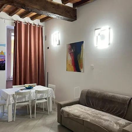 Domus San Martino לינה וארוחת בוקר *