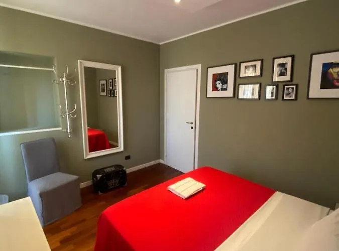 Domus San Martino Bed & Breakfast Piacenza